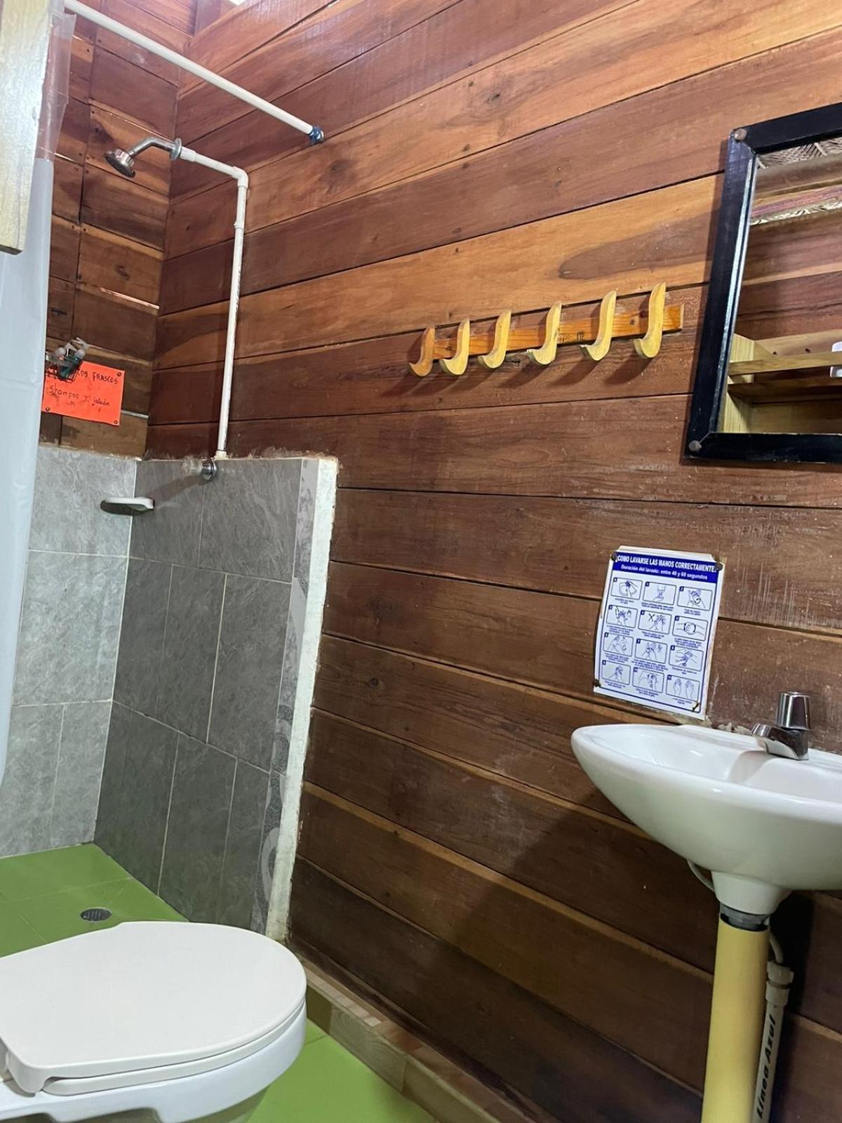 Hostal Estrellas Del Tayrona Playa Mendihuaca Guachaca الغرفة الصورة
